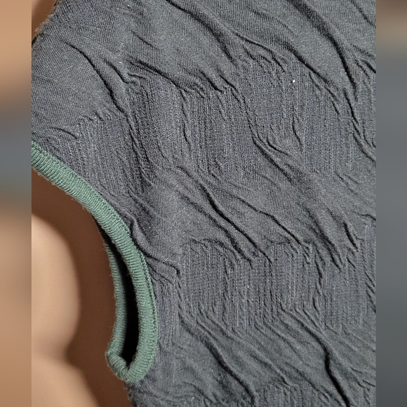 Lux & Luster by Debbie cham medium hunter green simple elegant rushed midi dress - Picture 4 of 5